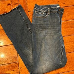 Old navy kicker boot cut blue jeans